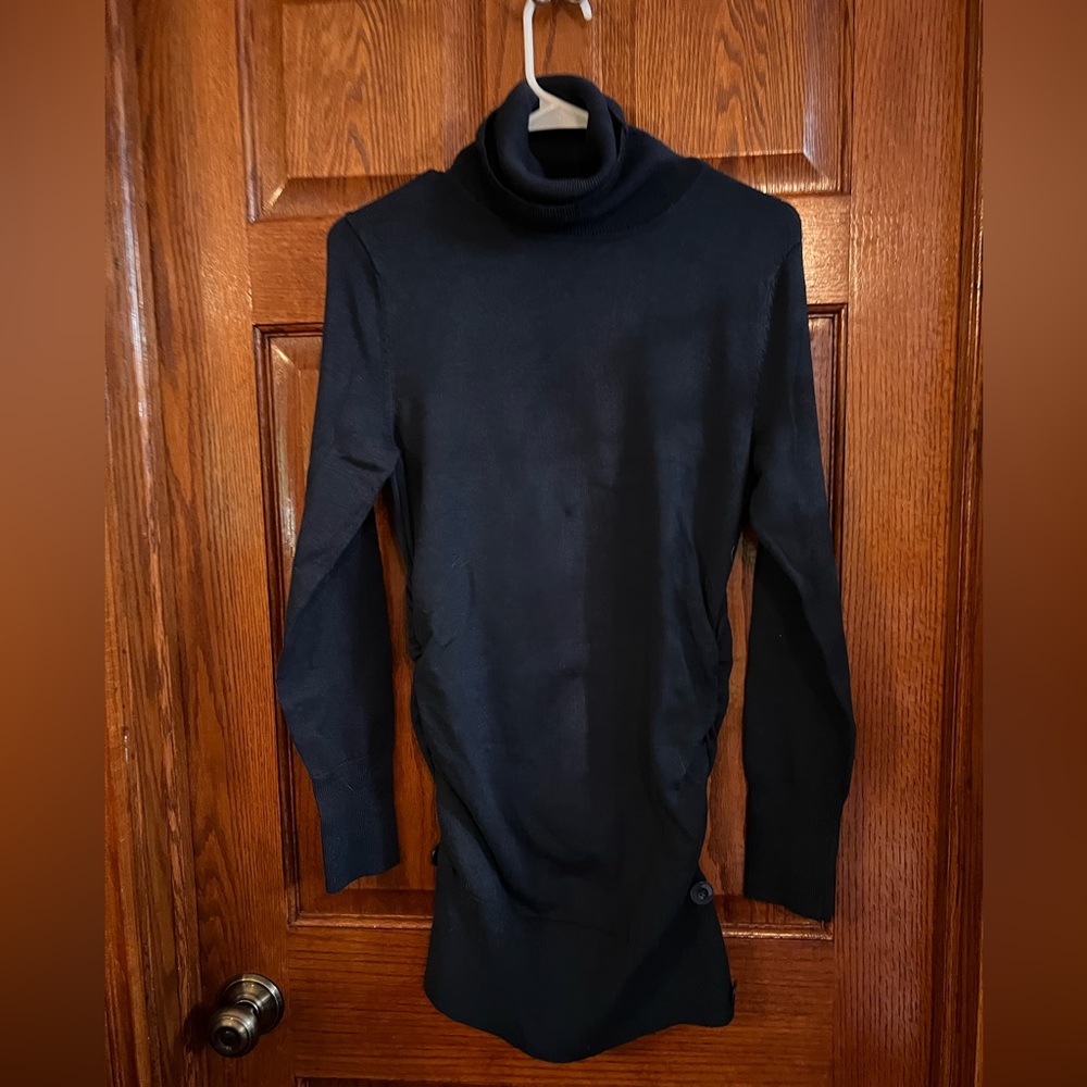 New York Yoki Collection Turtleneck Tunic Sweater Long Sleeve Rushed ButtonSides